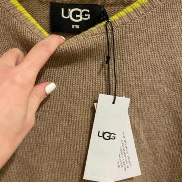 UGG Renata Cashmere-Blend Crewneck Tops in Brown/Yellow (Camel) - XL - NWT - Picture 2 of 6